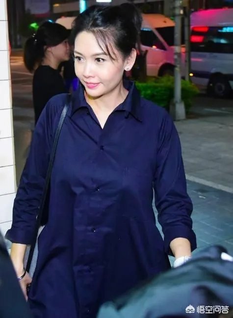 张学友演唱会大咖云集,明星追星比普通人还疯狂吗?