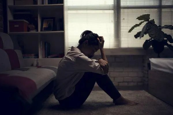 如何看待专家建议头疼胃疼等病因不明可看精神科呢?
