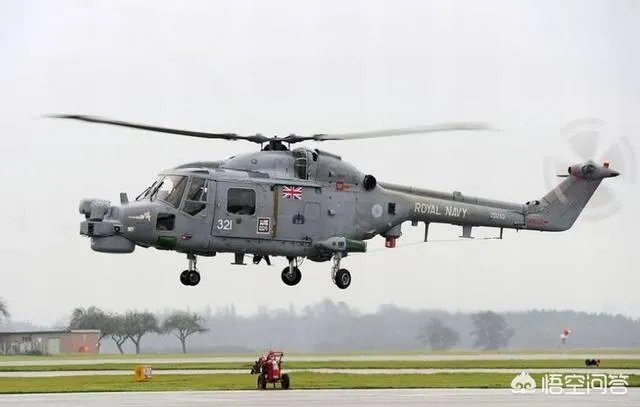 “山猫”轻型直升机