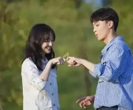 张恒父亲再次发声，你觉得郑爽事件的真相究竟是什么？