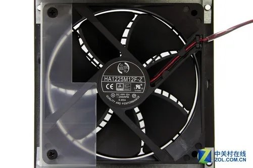 航嘉MVP P850拆解:旗舰用料只为性能