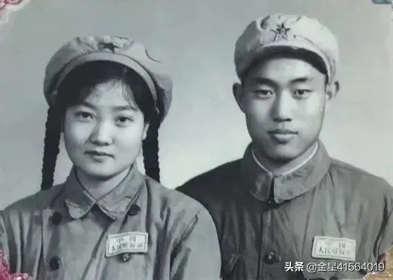 谁有自己妈妈年轻时候的照片,敢不敢晒一下?