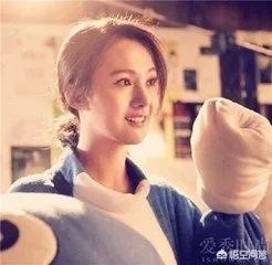 你们觉得郑爽与沈月谁最好看?
