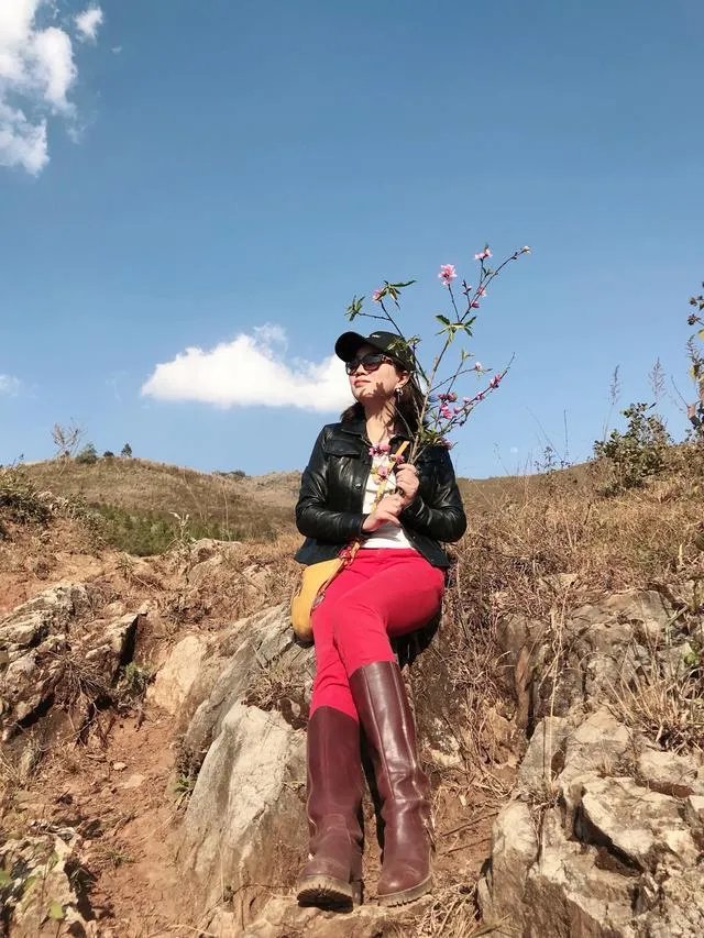 云南普洱市和瑞丽市哪个地理位置好?为什么?