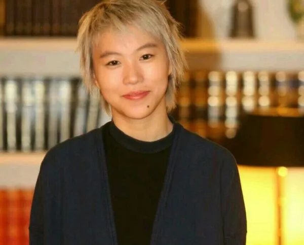 窦靖童为费列罗代言拍广告，为什么招来那么多的吐槽？