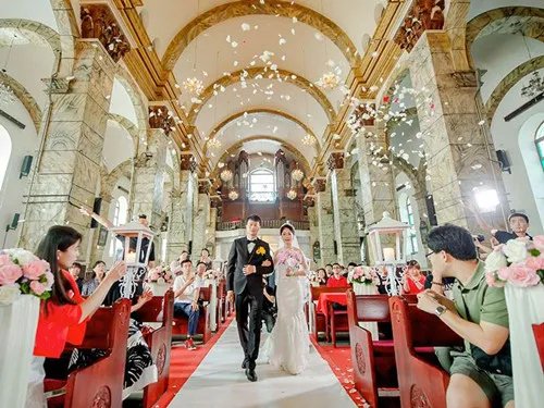 西安教堂婚礼的费用是多少  教堂婚礼的注意事项
