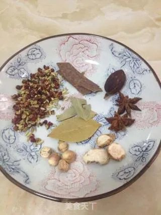 辣椒红油