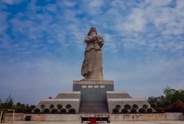 祝融在我国古代被尊称为什么 祝融是什么意思