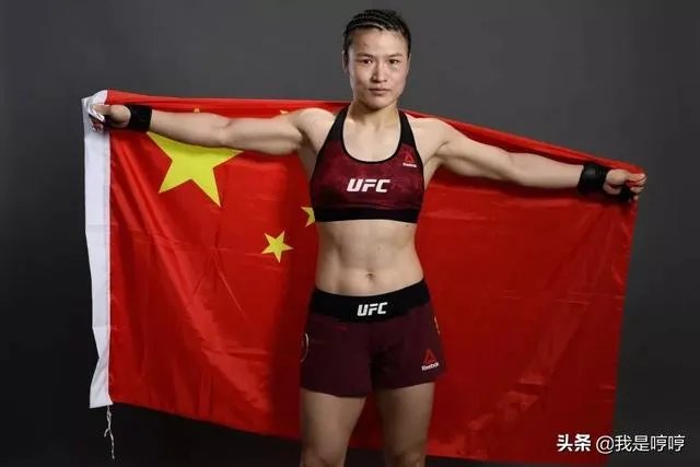 张伟丽和邹市明在各自领域的巅峰时期,谁的影响力更大?谁收入更多?