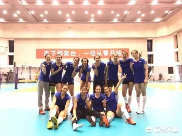 中国女排2018漳州封闭集训27人大名单完整版出炉,你怎么看待这份名单?