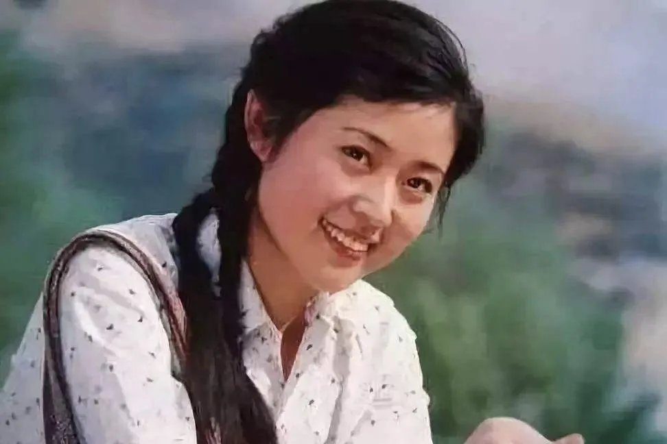 陈凯歌离过两次婚,他有着怎么样的感情经历?