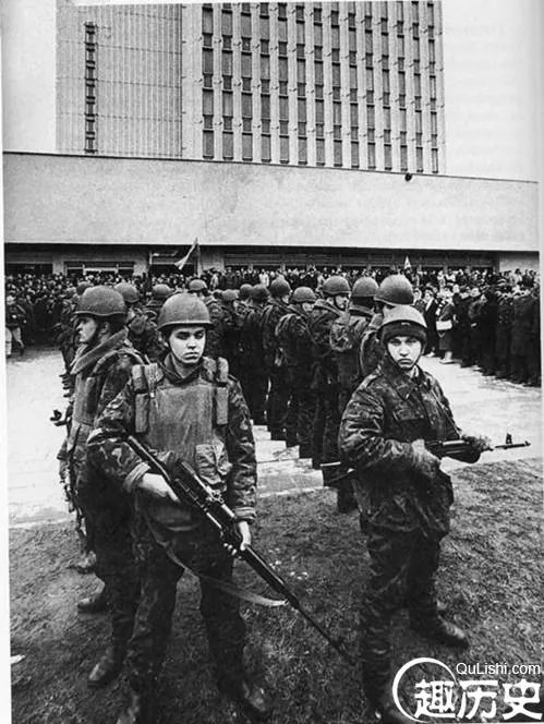 1991维尔纽斯事件:预示着苏联帝国崩溃的开始