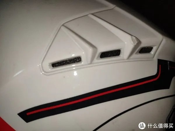 哪家头盔值得买?永恒、LS2、BEON三家对比测试