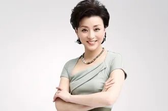 5大被赵本山逼疯的主持人,董卿没忍住,郭德纲也招架不住,你知道还有谁?