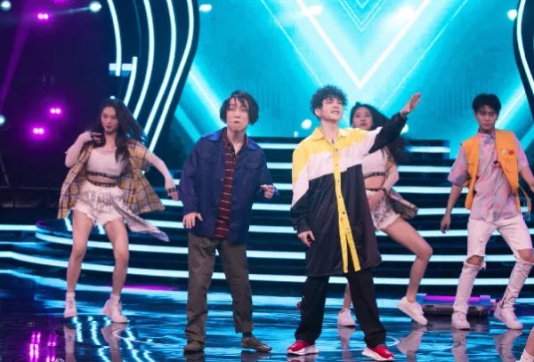 停播7年后再次回归的《百变大咖秀》，为何惨遭吐槽？