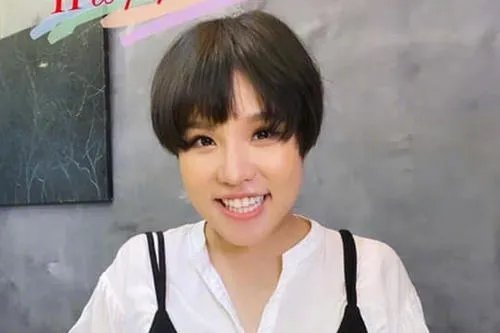 谢依霖为什么会被称为“hold住姐”?