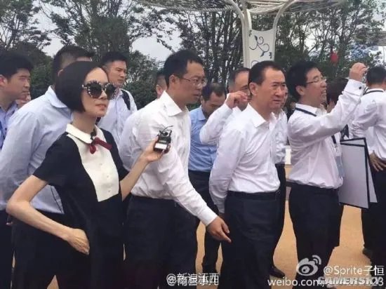 中国首富王健林现身熊猫TV 人气爆棚超30万观众