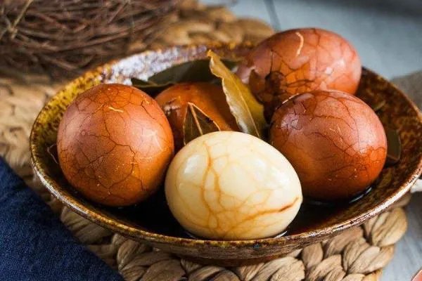 为什么台湾人会觉得大陆人吃不起茶叶蛋?