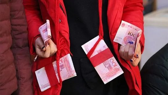 新娘收完彩礼走完结婚仪式后消失，该如何防范网恋诈骗？
