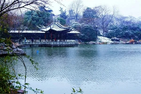 要七月飞雪了什么意思