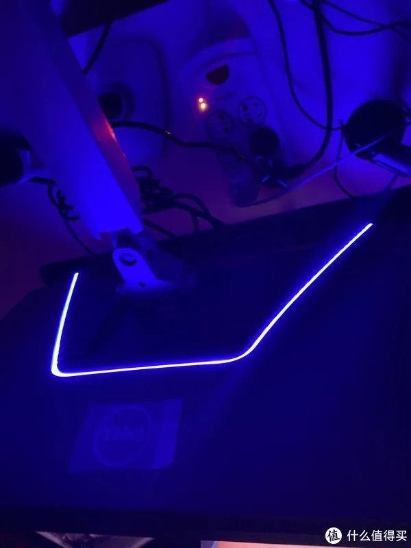 戴尔显示器