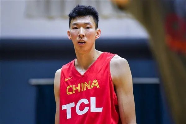 尘埃落定，周琦年薪2000万签约新疆！这样的年薪在CBA能排第几？