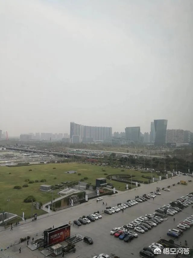 现在买车在成都跑滴滴专车,一月能挣多少钱?