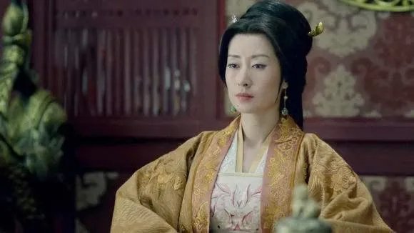 为什么刘敏涛能凭借一首歌一夜爆红?