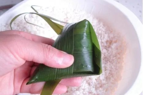 白粽子怎么包