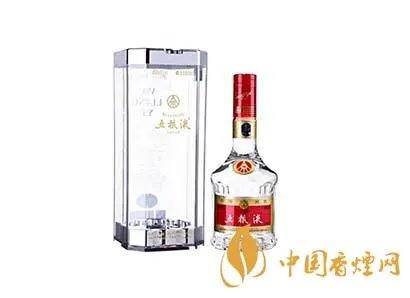 荣华富贵酒52五粮液：象征着中国财富与文化的传承