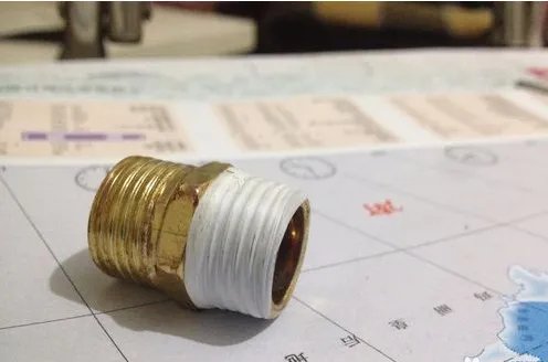 卫生间角阀断了怎么办
