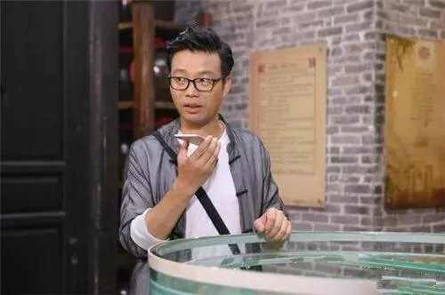 如何评价黄磊在《向往的生活》里谈及王迅父母的事？