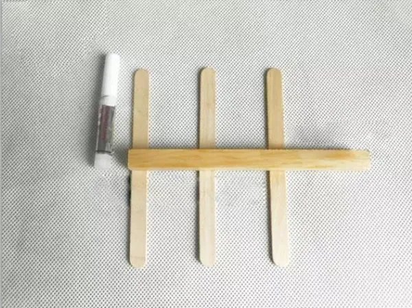 怎样制作一个根据原理的科技小制作?