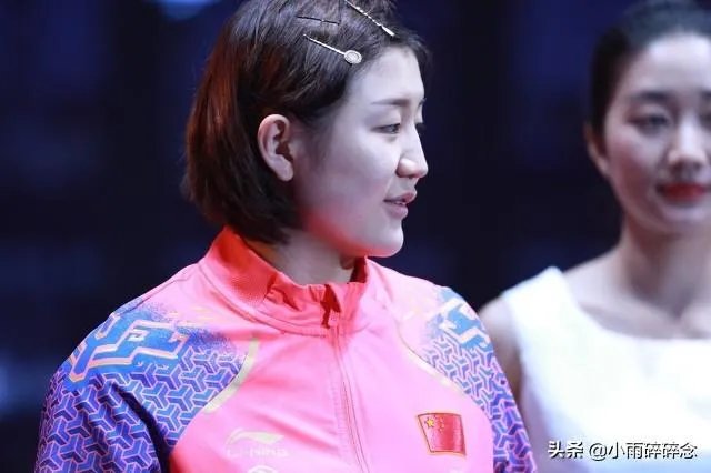 黄晓明说女乒冠军陈梦是他表妹,这是想带陈梦进娱乐圈吗?