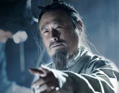 李斯有哪些贡献?他最后是怎么死的?