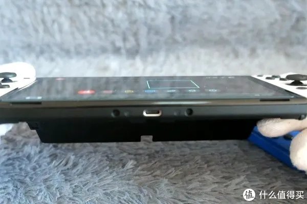瞎摸瞎玩 篇二十八:来了来了,OLED来了——任天堂Switch OLED版本开箱与简单对比