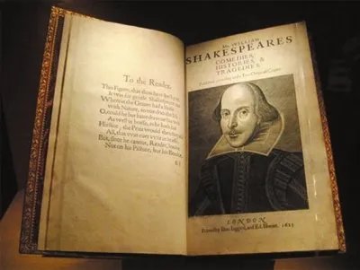 莎士比亚的诗《我可否将你比作一个夏曰》中英全文是什么?