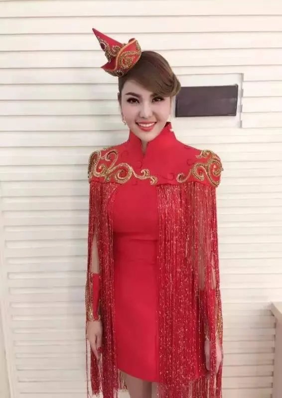歌唱家乌兰图雅,都唱过哪些著名的歌曲?