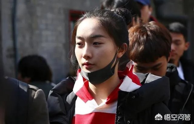 易烊千玺、李兰迪、吴磊等参加艺考,2018年考生的颜值你满意吗?