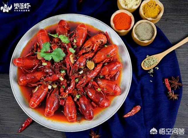 小龙虾的口味很多,你最喜欢吃哪个味道的?