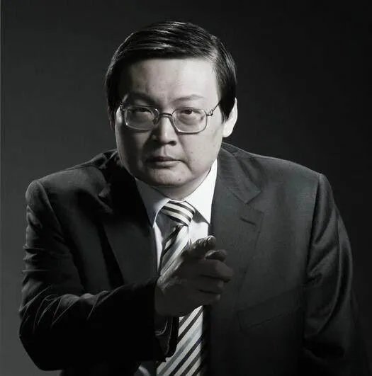 如何评价梁宏达?