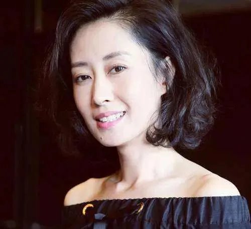 为什么刘敏涛能凭借一首歌一夜爆红?