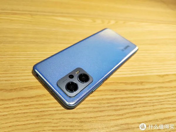 数码体验 篇二十二:Redmi Note 11T Pro+体验:次旗舰同款芯一半价,LCD耳机孔相约“这次一定”