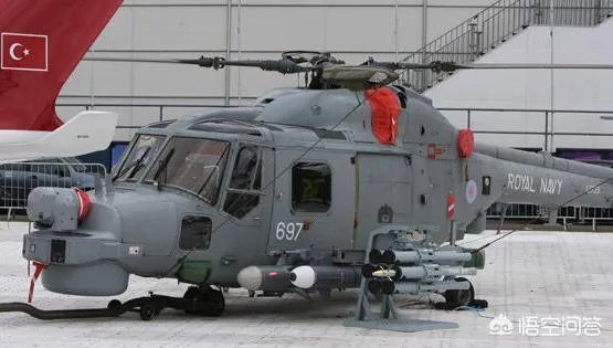 “山猫”轻型直升机