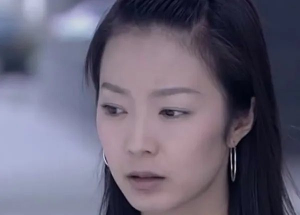 曾凭《魔幻手机》走红的刘希媛,却因说脏话被雪藏,如今怎么样?