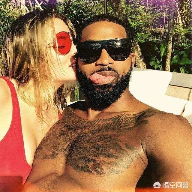 TT汤普森和卡戴珊是如何认识的?