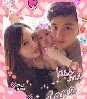 李小璐贾乃亮为何离婚?背后有什么不为人知的秘密?