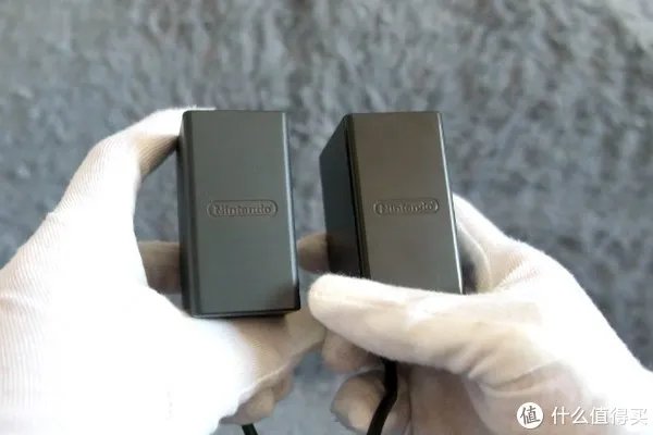 瞎摸瞎玩 篇二十八:来了来了,OLED来了——任天堂Switch OLED版本开箱与简单对比