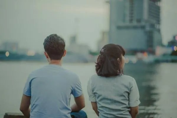 提交离婚诉讼书遭丈夫暴打,离婚冷静期真的还有必要吗?
