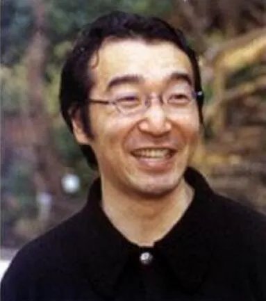 富坚义博离婚事件是真的吗? 怪异性格造就灵感的源泉